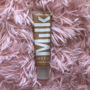 Milk makeup blur liquid foundation in golden honey